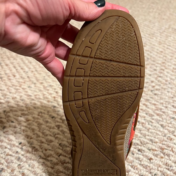 Gently worn Sperry Angelfish Boat Shoes - Picture 10 of 12